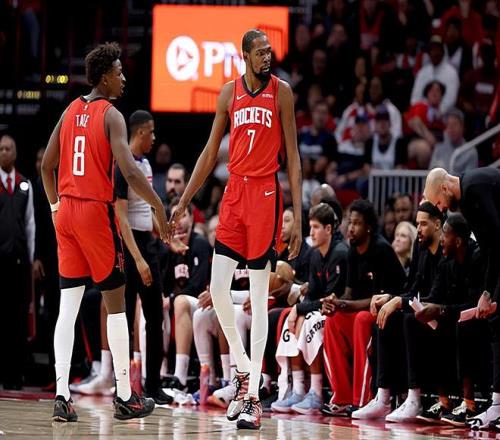 浓眉哥,独揽,篮板,乐鱼体育,乐鱼体育平台,乐鱼体育官网